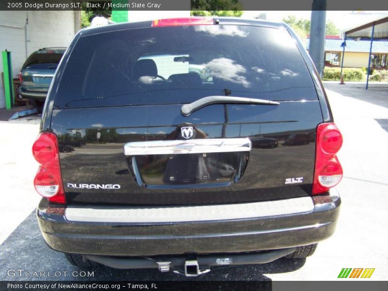 Black / Medium Slate Gray 2005 Dodge Durango SLT
