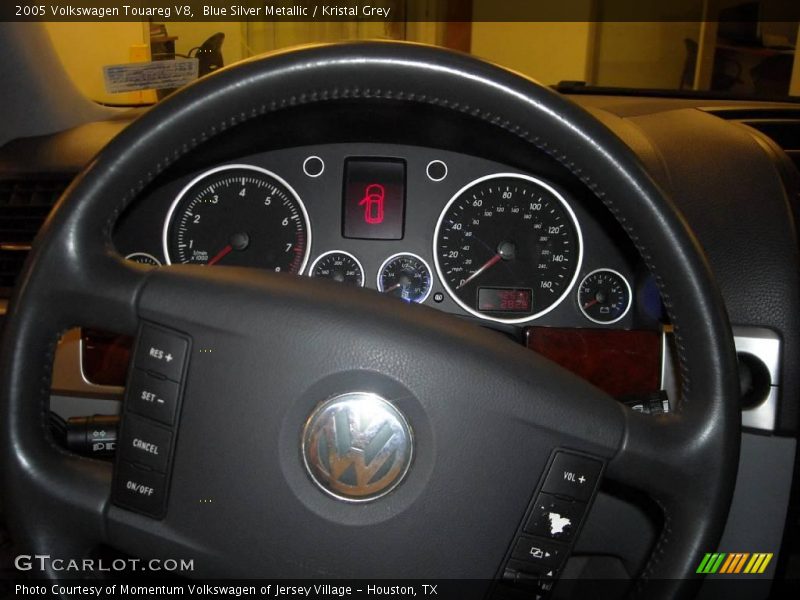 Blue Silver Metallic / Kristal Grey 2005 Volkswagen Touareg V8
