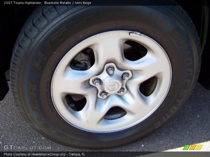 Bluestone Metallic / Ivory Beige 2007 Toyota Highlander
