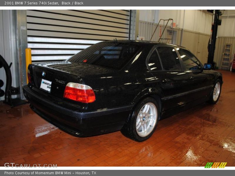 Black / Black 2001 BMW 7 Series 740i Sedan