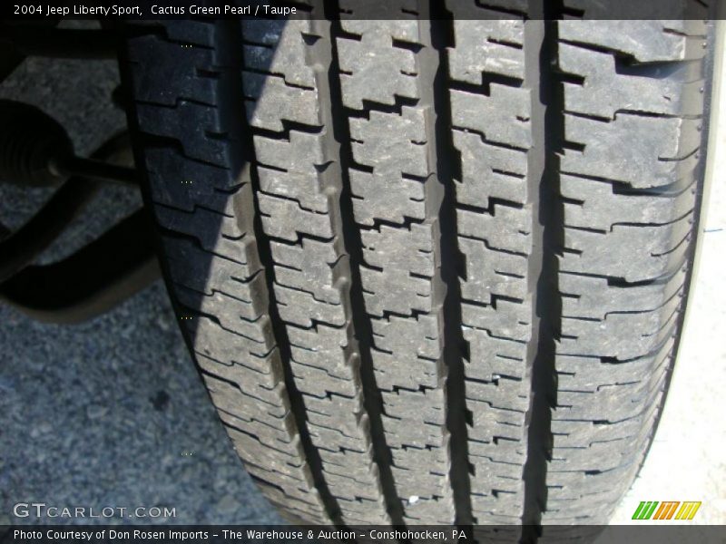 Cactus Green Pearl / Taupe 2004 Jeep Liberty Sport