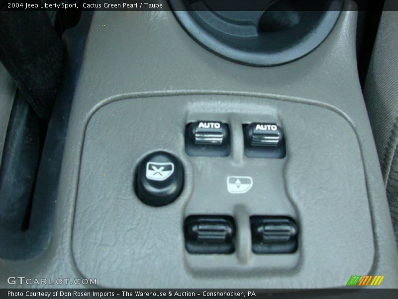 Cactus Green Pearl / Taupe 2004 Jeep Liberty Sport
