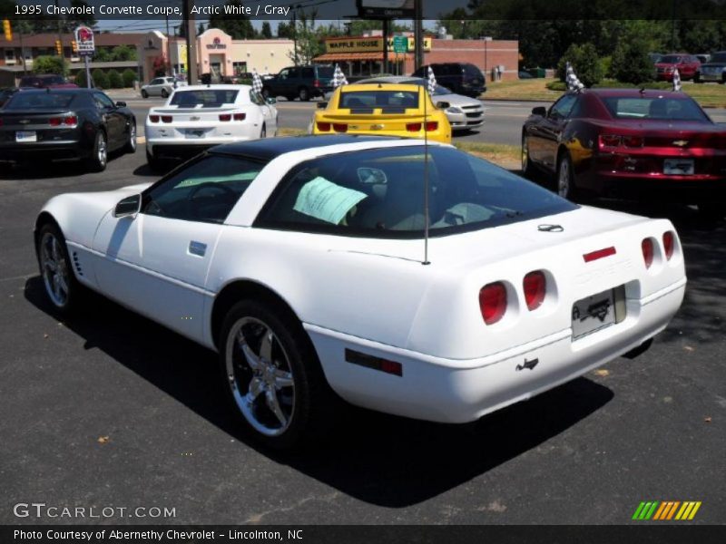 Arctic White / Gray 1995 Chevrolet Corvette Coupe