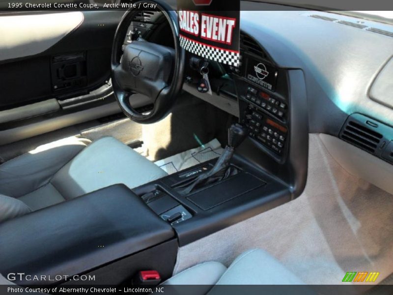 Arctic White / Gray 1995 Chevrolet Corvette Coupe