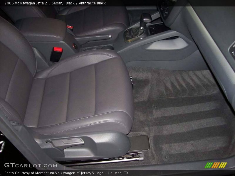 Black / Anthracite Black 2006 Volkswagen Jetta 2.5 Sedan