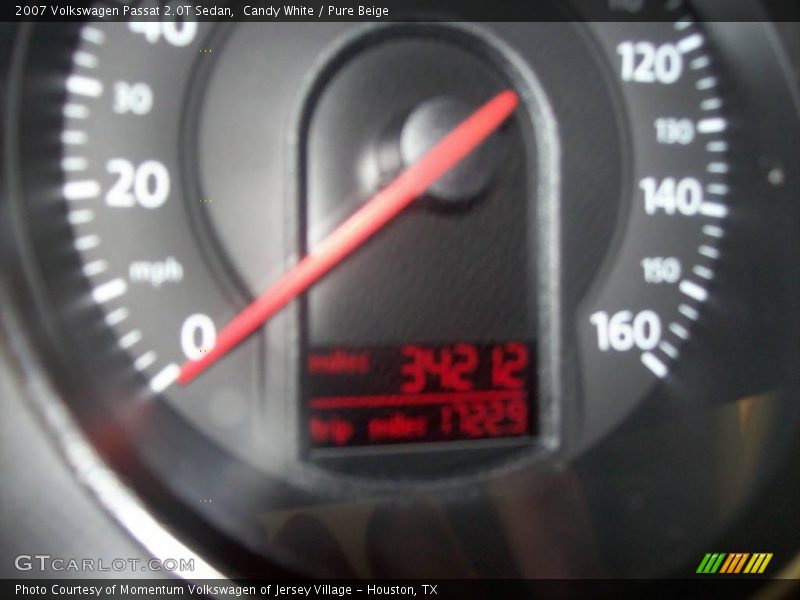 Candy White / Pure Beige 2007 Volkswagen Passat 2.0T Sedan