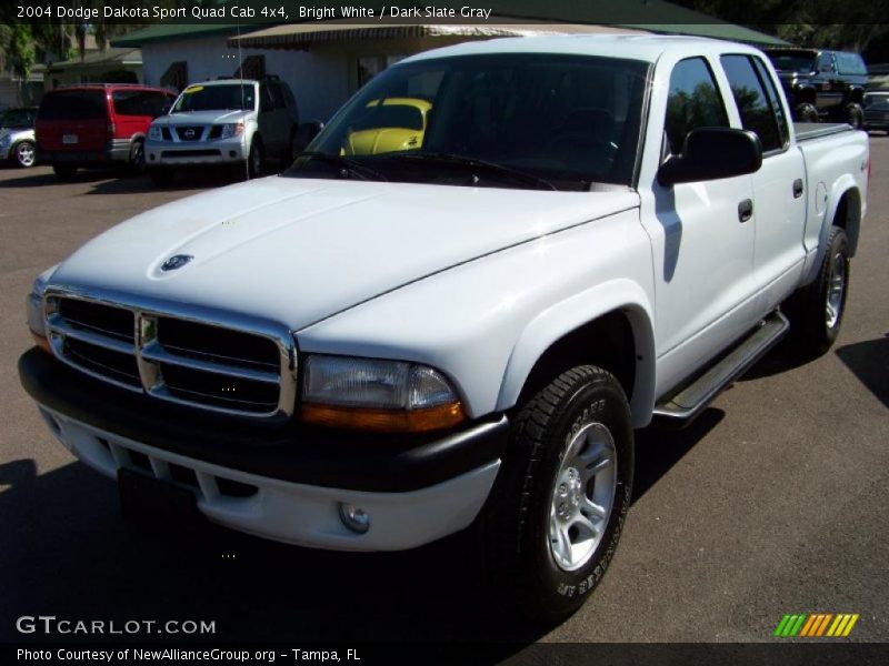 Bright White / Dark Slate Gray 2004 Dodge Dakota Sport Quad Cab 4x4
