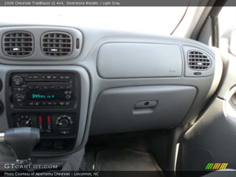 Silverstone Metallic / Light Gray 2006 Chevrolet TrailBlazer LS 4x4