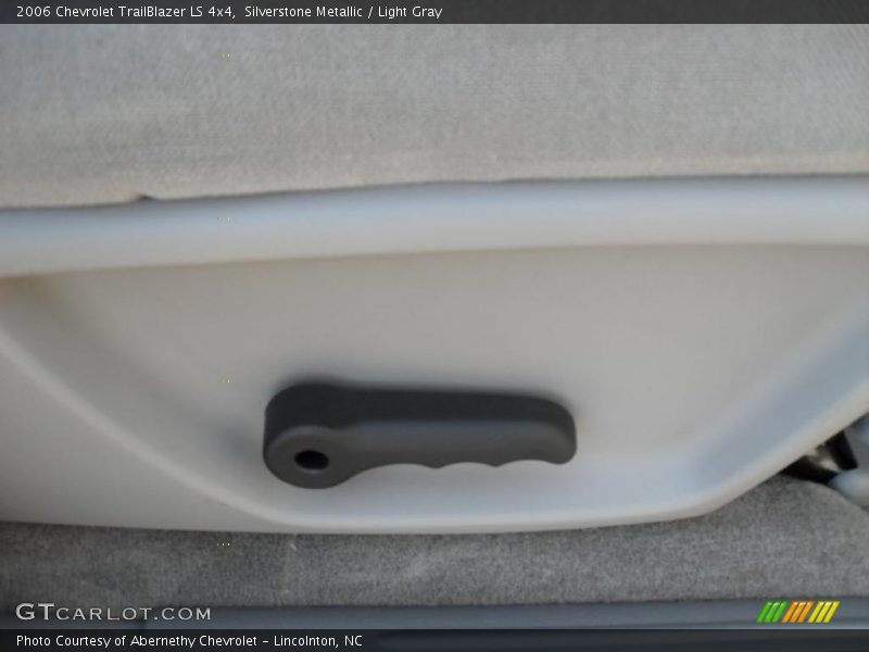 Silverstone Metallic / Light Gray 2006 Chevrolet TrailBlazer LS 4x4