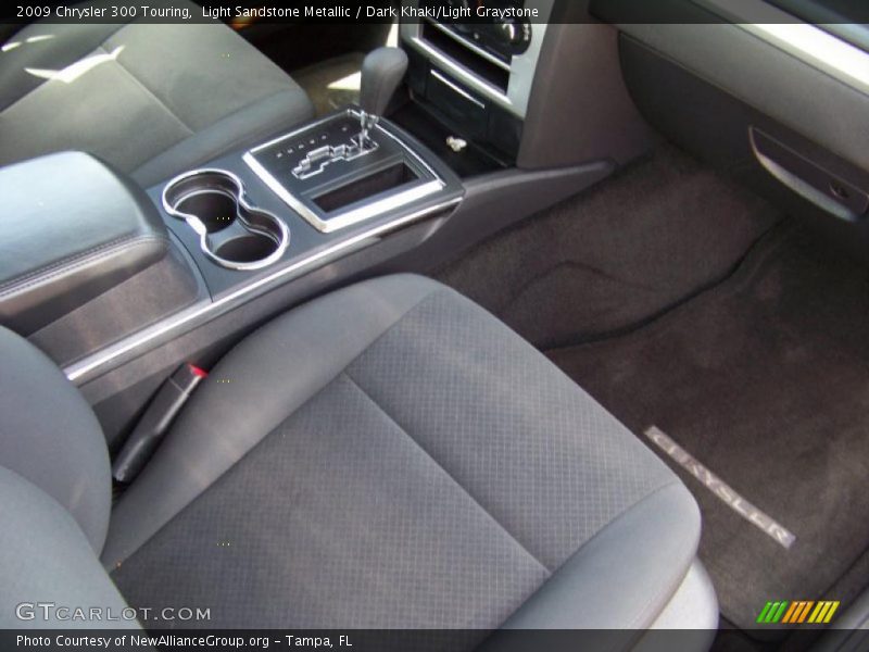Light Sandstone Metallic / Dark Khaki/Light Graystone 2009 Chrysler 300 Touring