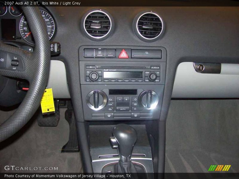 Ibis White / Light Grey 2007 Audi A3 2.0T