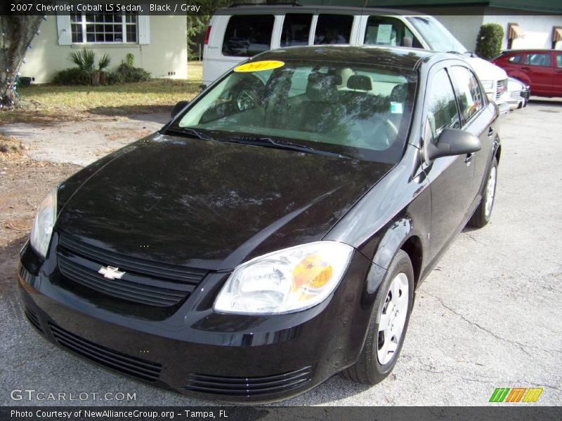 Black / Gray 2007 Chevrolet Cobalt LS Sedan