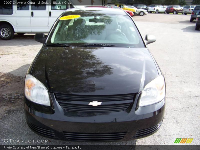 Black / Gray 2007 Chevrolet Cobalt LS Sedan