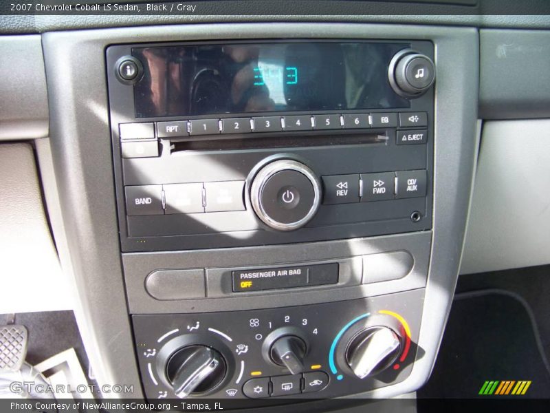 Black / Gray 2007 Chevrolet Cobalt LS Sedan
