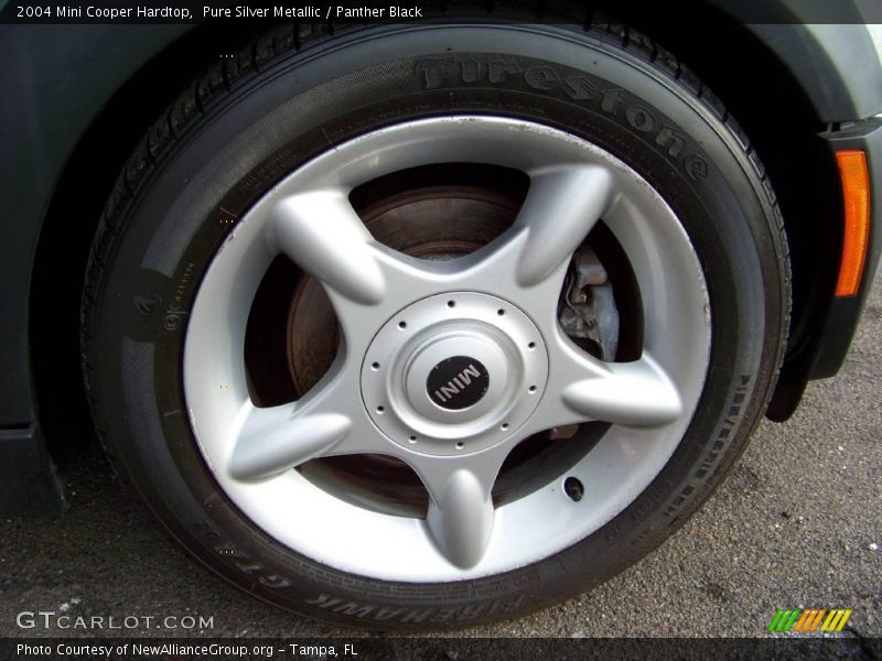 Pure Silver Metallic / Panther Black 2004 Mini Cooper Hardtop
