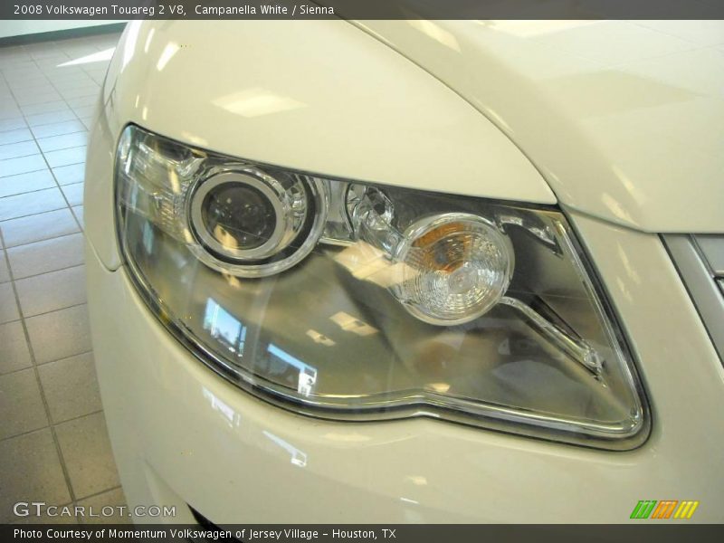 Campanella White / Sienna 2008 Volkswagen Touareg 2 V8