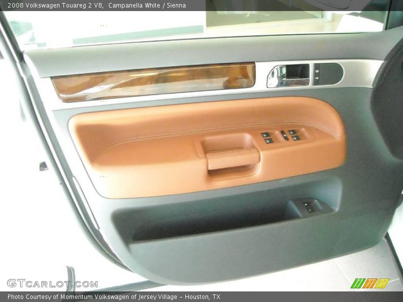 Campanella White / Sienna 2008 Volkswagen Touareg 2 V8