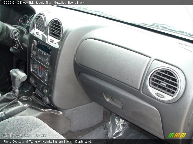 Liquid Silver Metallic / Ebony Black 2006 GMC Envoy SLE