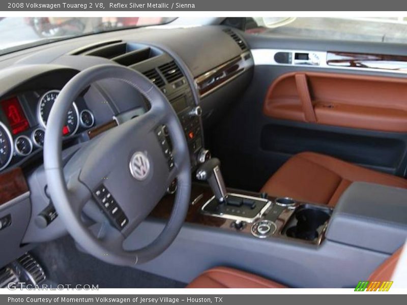 Reflex Silver Metallic / Sienna 2008 Volkswagen Touareg 2 V8