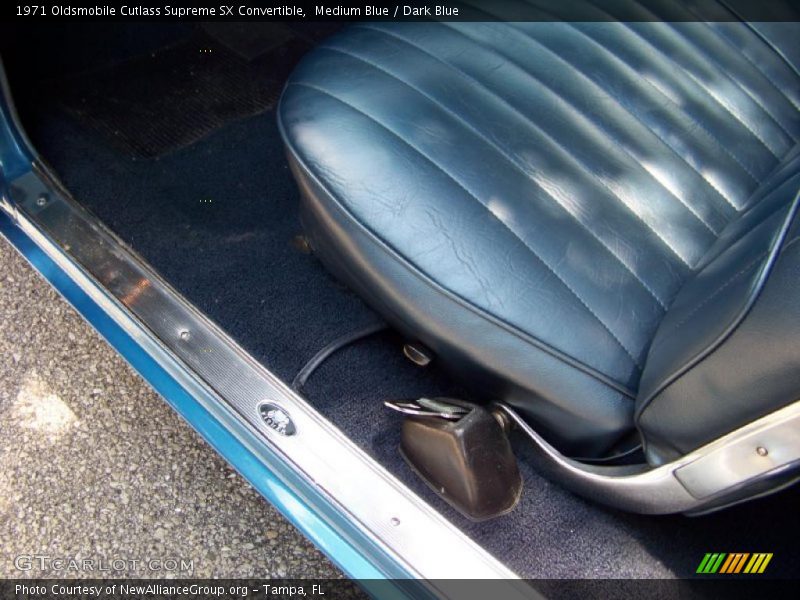 Medium Blue / Dark Blue 1971 Oldsmobile Cutlass Supreme SX Convertible