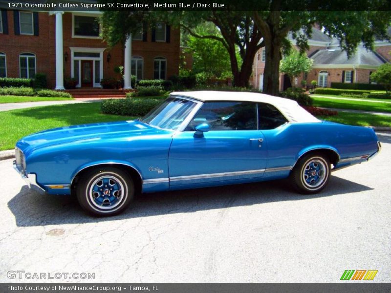 Medium Blue / Dark Blue 1971 Oldsmobile Cutlass Supreme SX Convertible