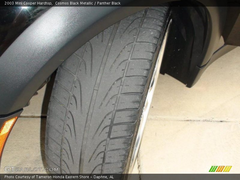 Cosmos Black Metallic / Panther Black 2003 Mini Cooper Hardtop