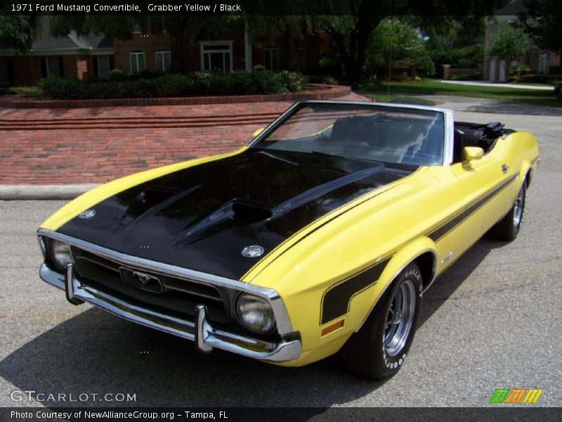 Grabber Yellow / Black 1971 Ford Mustang Convertible
