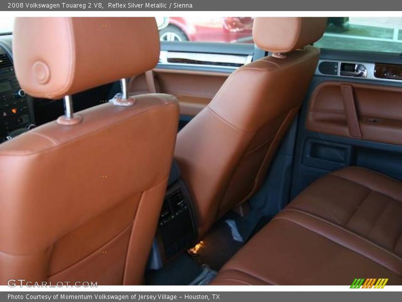 Reflex Silver Metallic / Sienna 2008 Volkswagen Touareg 2 V8
