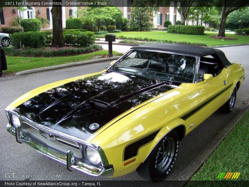 Grabber Yellow / Black 1971 Ford Mustang Convertible