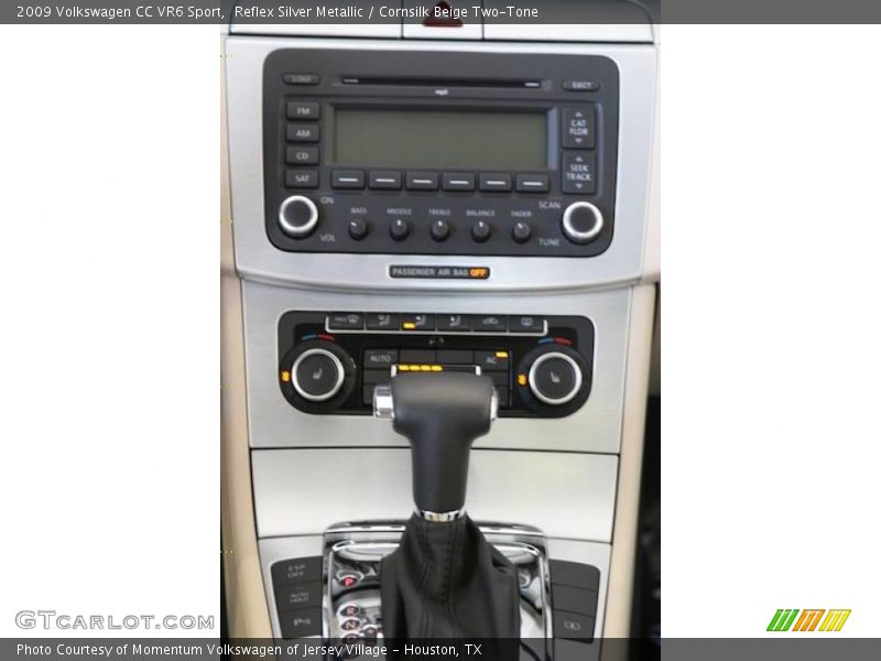 Reflex Silver Metallic / Cornsilk Beige Two-Tone 2009 Volkswagen CC VR6 Sport