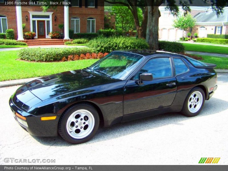 Black / Black 1986 Porsche 944 Turbo