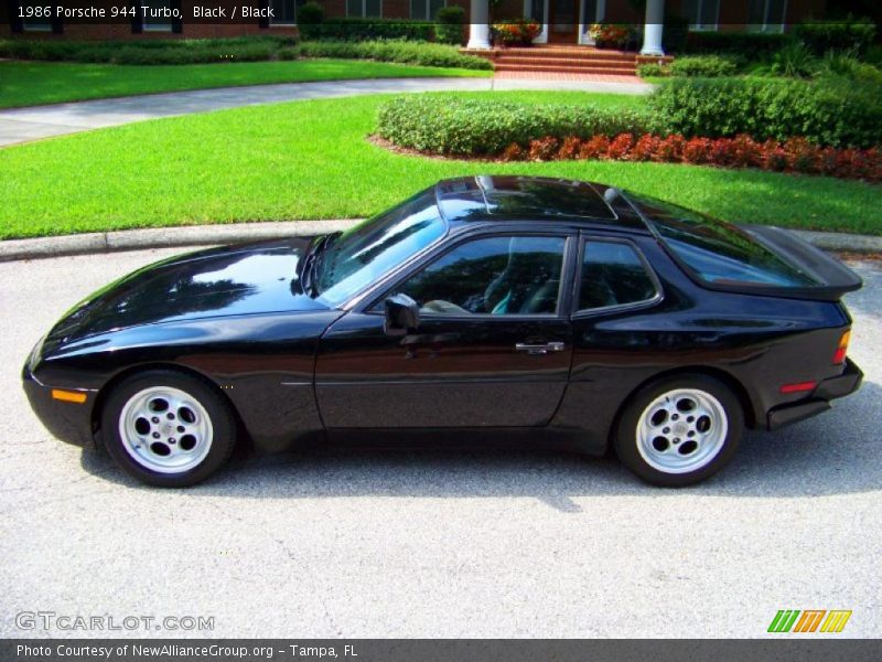Black / Black 1986 Porsche 944 Turbo
