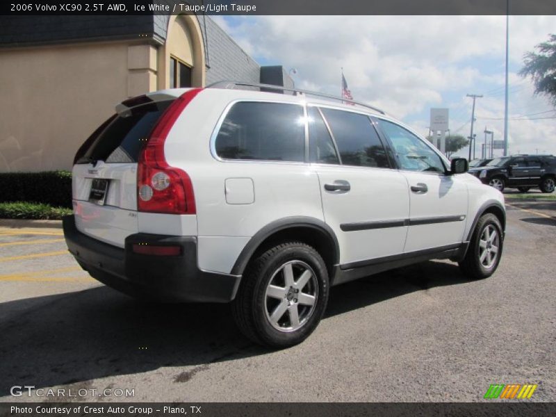 Ice White / Taupe/Light Taupe 2006 Volvo XC90 2.5T AWD