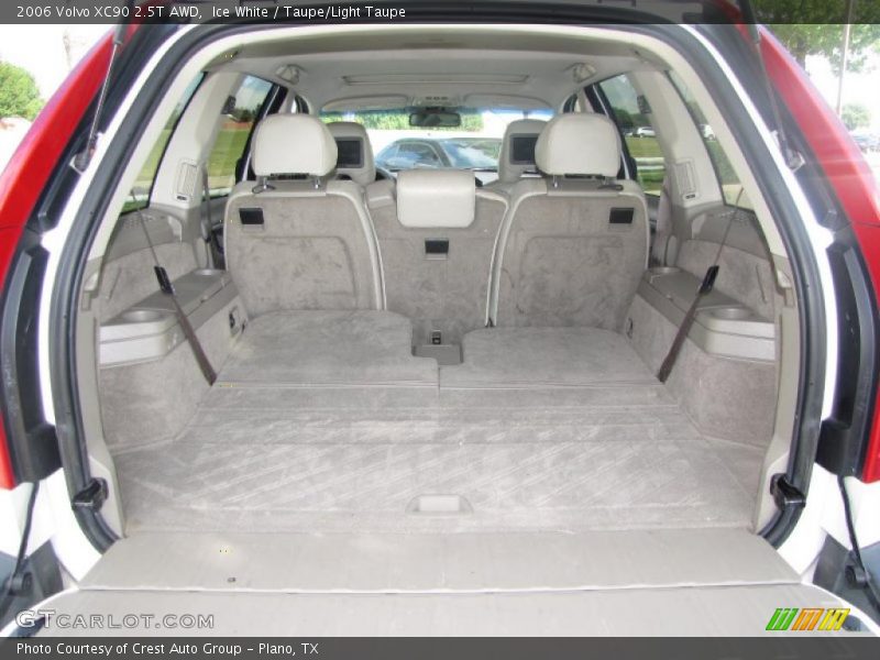 Ice White / Taupe/Light Taupe 2006 Volvo XC90 2.5T AWD