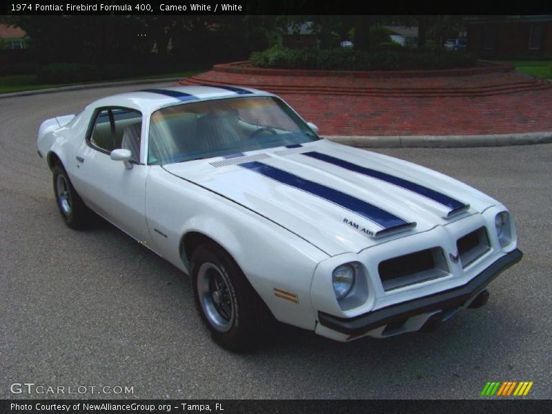 Cameo White / White 1974 Pontiac Firebird Formula 400