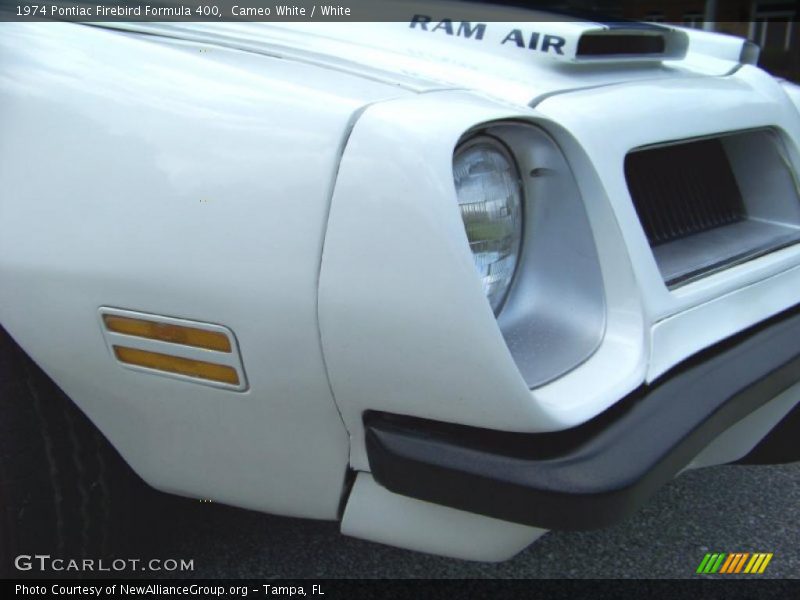 Cameo White / White 1974 Pontiac Firebird Formula 400