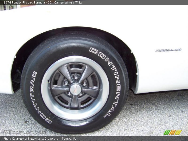 Cameo White / White 1974 Pontiac Firebird Formula 400