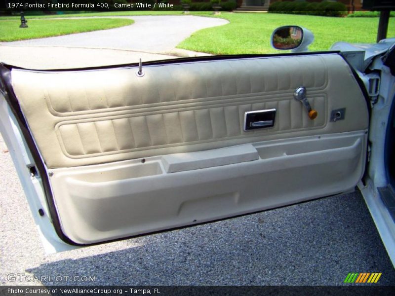Cameo White / White 1974 Pontiac Firebird Formula 400