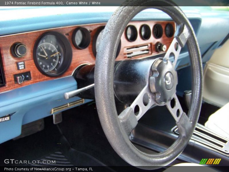 Cameo White / White 1974 Pontiac Firebird Formula 400