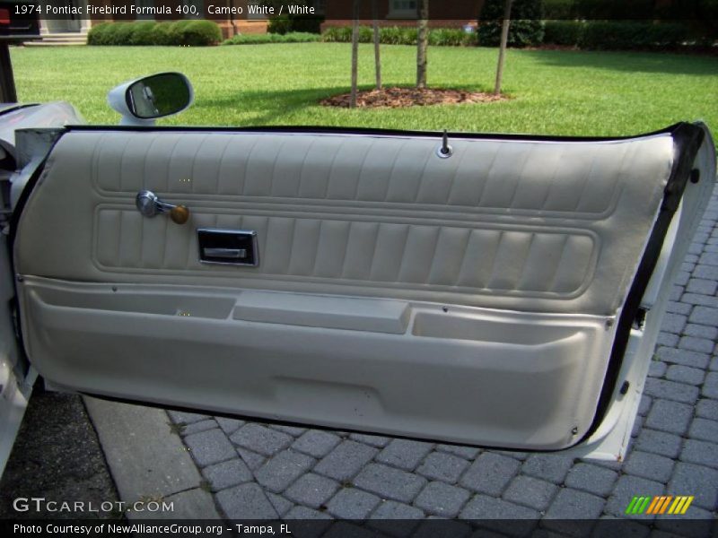 Cameo White / White 1974 Pontiac Firebird Formula 400