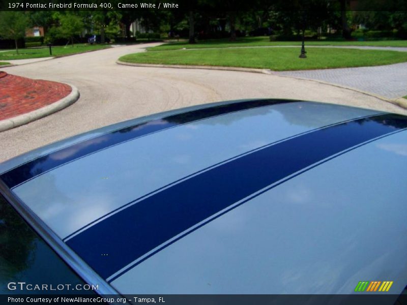 Cameo White / White 1974 Pontiac Firebird Formula 400