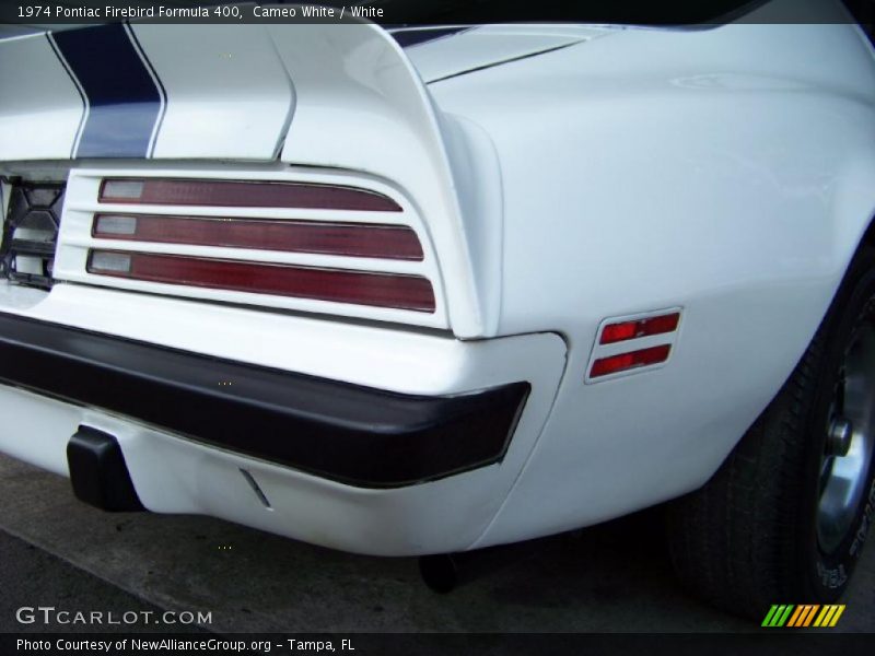Cameo White / White 1974 Pontiac Firebird Formula 400