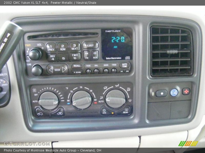 Pewter Metallic / Neutral/Shale 2002 GMC Yukon XL SLT 4x4