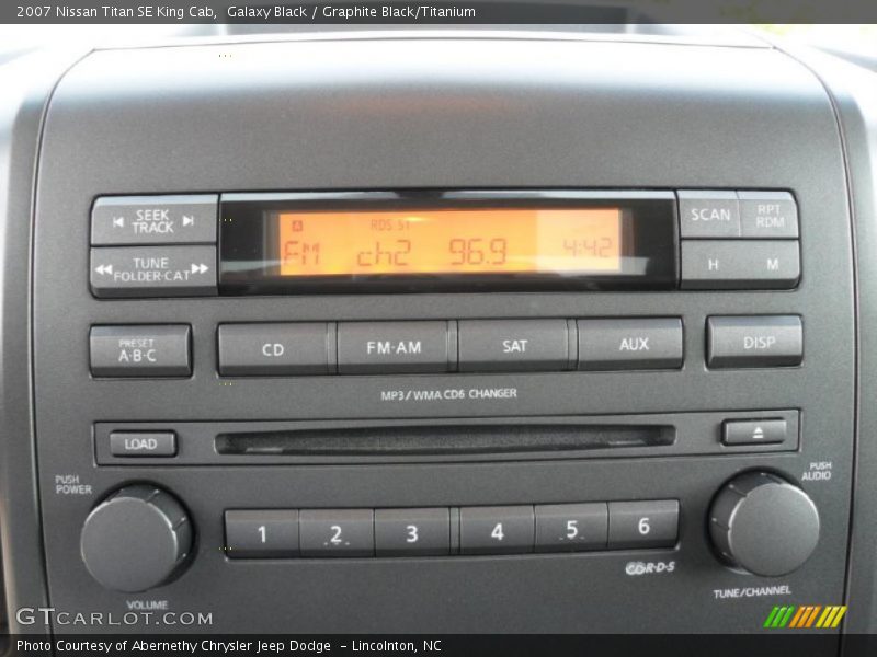 Galaxy Black / Graphite Black/Titanium 2007 Nissan Titan SE King Cab