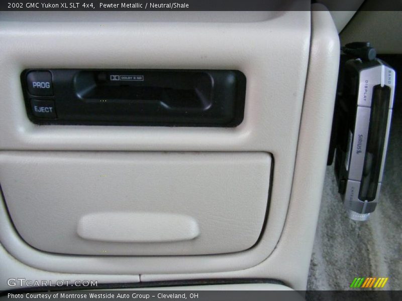 Pewter Metallic / Neutral/Shale 2002 GMC Yukon XL SLT 4x4