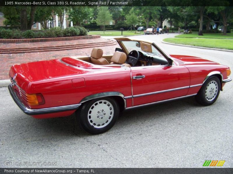 Signal Red / Parchment 1985 Mercedes-Benz SL Class 380 SL Roadster