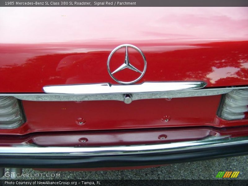 Signal Red / Parchment 1985 Mercedes-Benz SL Class 380 SL Roadster