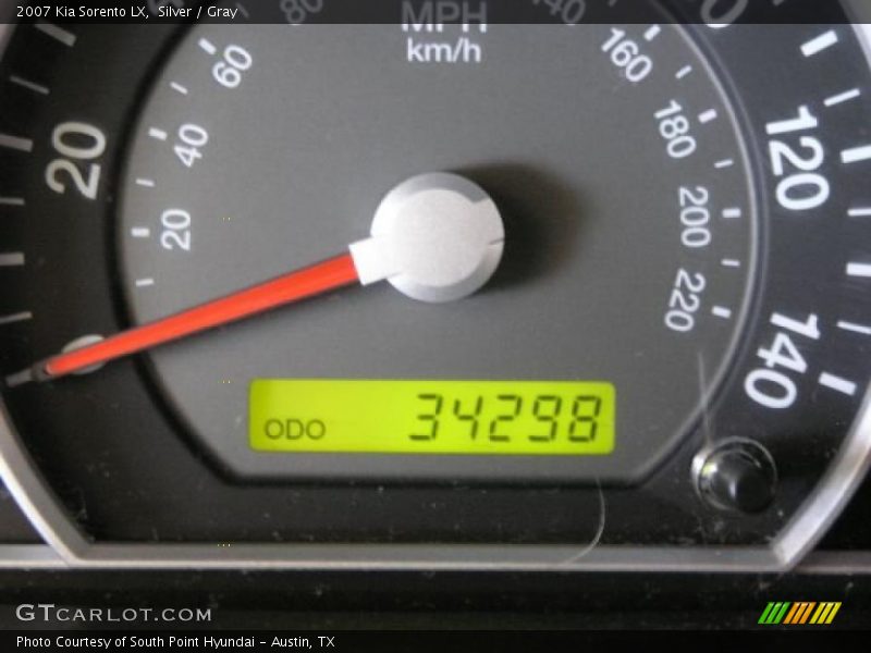 Silver / Gray 2007 Kia Sorento LX