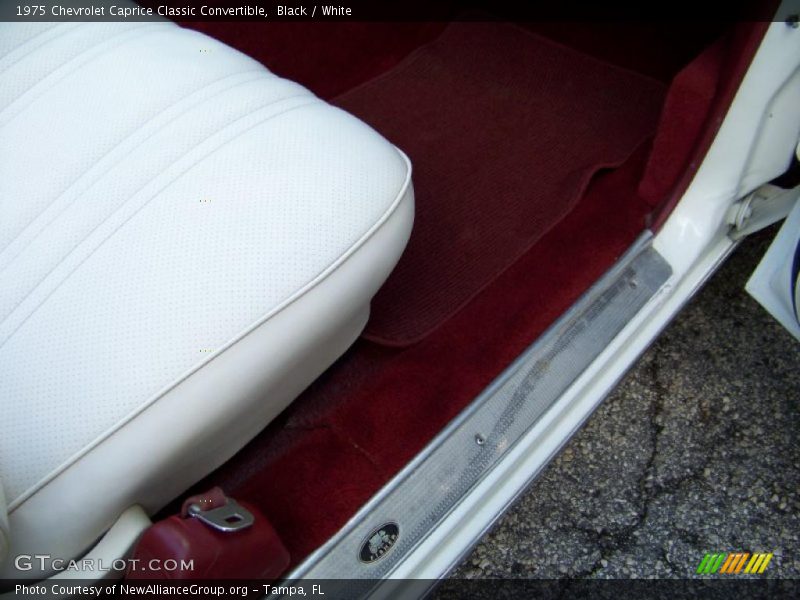 Black / White 1975 Chevrolet Caprice Classic Convertible