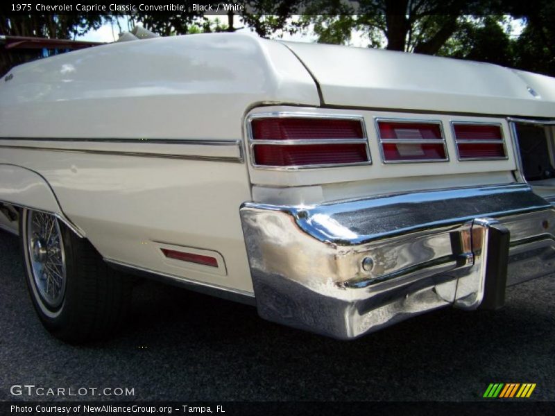 Black / White 1975 Chevrolet Caprice Classic Convertible
